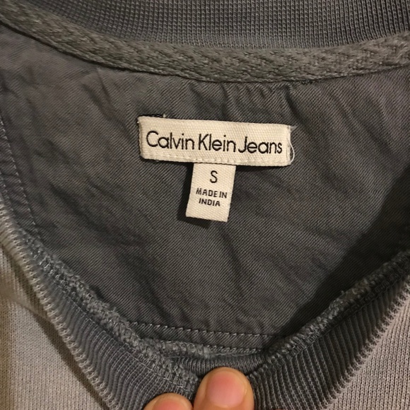 Calvin Klein LIGHT INDIGO WASH LOGO SWEATSHIRT Size S - Picture 9 of 16